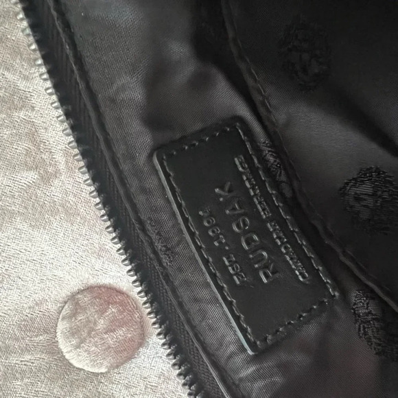 Rudsak bag pouch quilted metallic red shiny black Canadian heritage makeup purse - Picture 11 of 11